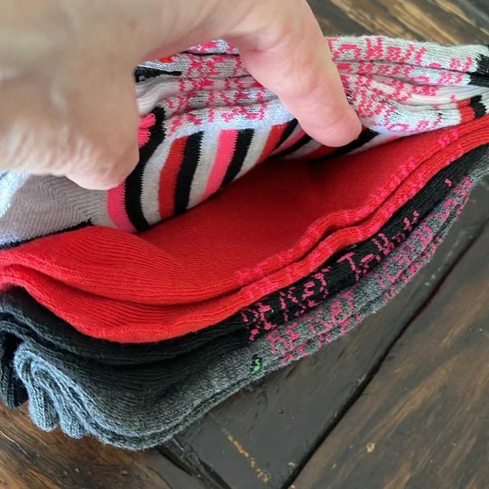 Betsey Johnson Set of 5 Red/Gray/White Assorted Prints SOCKS